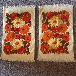 (2) Vintage bath towels